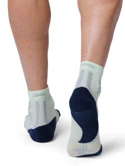 Skarpety termoakywne X-Socks Run Discover Ankle zielono-niebieskie 