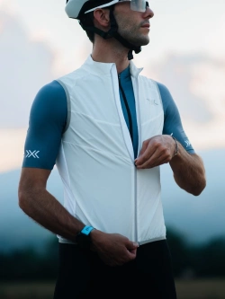 Spodenki termoaktywne X-Bionic Corefusion Ride krótkie z szelkami czarne