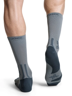 Skarpety termoakywne X-Socks Run Discover Crew szaro-czarne