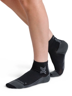 Skarpety termoakywne damskie X-Socks Run Discover Ankle czarno-szare