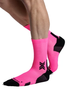 Skarpety termoakywne X-Socks Run Discover Crew różowo-czarne