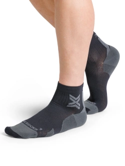Skarpety termoakywne X-Socks Run Discover Ankle czarno-szare