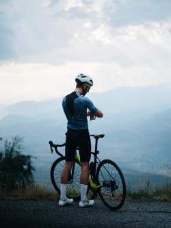 Spodenki termoaktywne X-Bionic Corefusion Ride krótkie z szelkami czarne