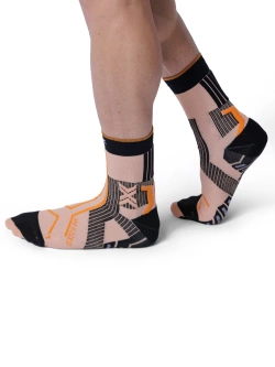 Skarpety termoaktywne X-Socks Trailrun Terraskin Expert pomarańczowo-czarne
