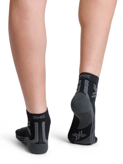 Skarpety termoakywne damskie X-Socks Run Discover Ankle czarno-szare